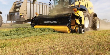 New Holland Celebrates Triple Win at AE50 Awards for Hay and