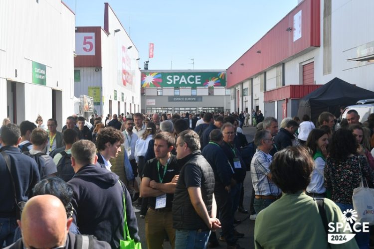 Agricultural Intelligence at the heart of the Animal Farming Community