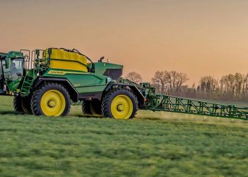 Introducing the New 500R Self-Propelled Sprayer from John Deere