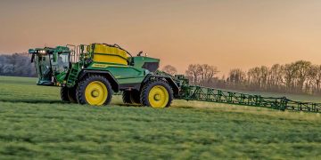 Introducing the New 500R Self-Propelled Sprayer from John Deere