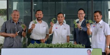 FarmByte and Archisen Launch Next-Generation Indoor Vertical Farm in Johor Bahru