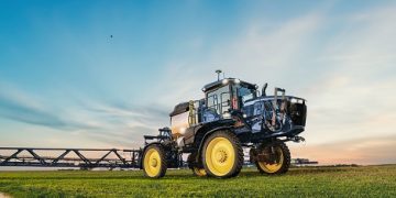 Great driveability on narrow paths: AGRIMAX PROCROP is the row crop solution by BKT