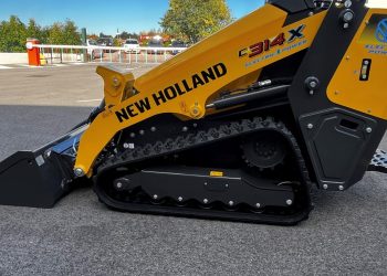 New Holland C314X Electric Mini Track Loader Offers Emissions-free, Low-noise Solution for Material Handling Challenges