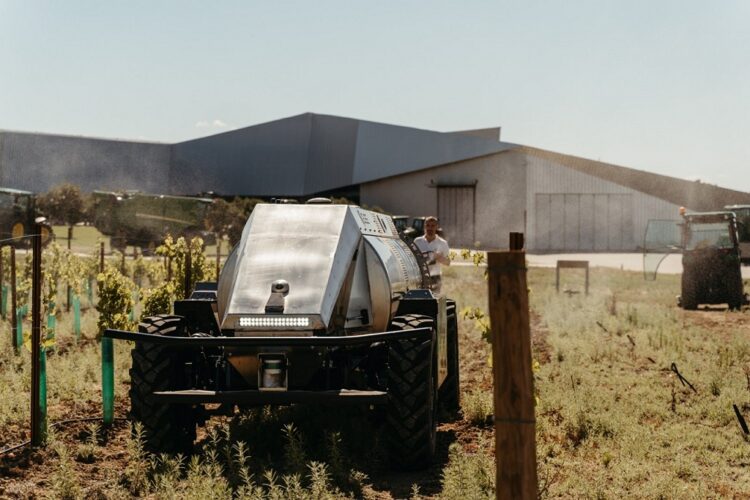 GOFAR TOUR HEADS TO SPAIN: AGRI-ROBOTICS TAKES CENTER STAGE AT JOHN DEERE’S PARLA INNOVATION CENTER