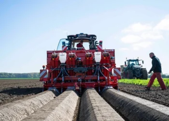 Potato Planting Event Marks Kick-Off for PotatoEurope 2026 and SugarBeet Expo