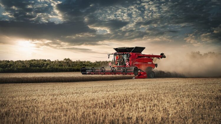 Case IH Updates Axial-Flow 160 Series with Advanced Technology